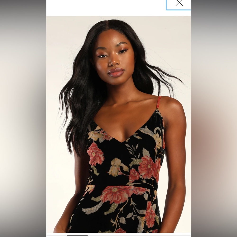Velvet Floral Black Maxi Dress - Picture 3 of 6